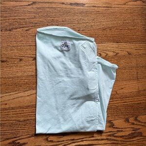 Ollie Baby Swaddle in Light Blue
